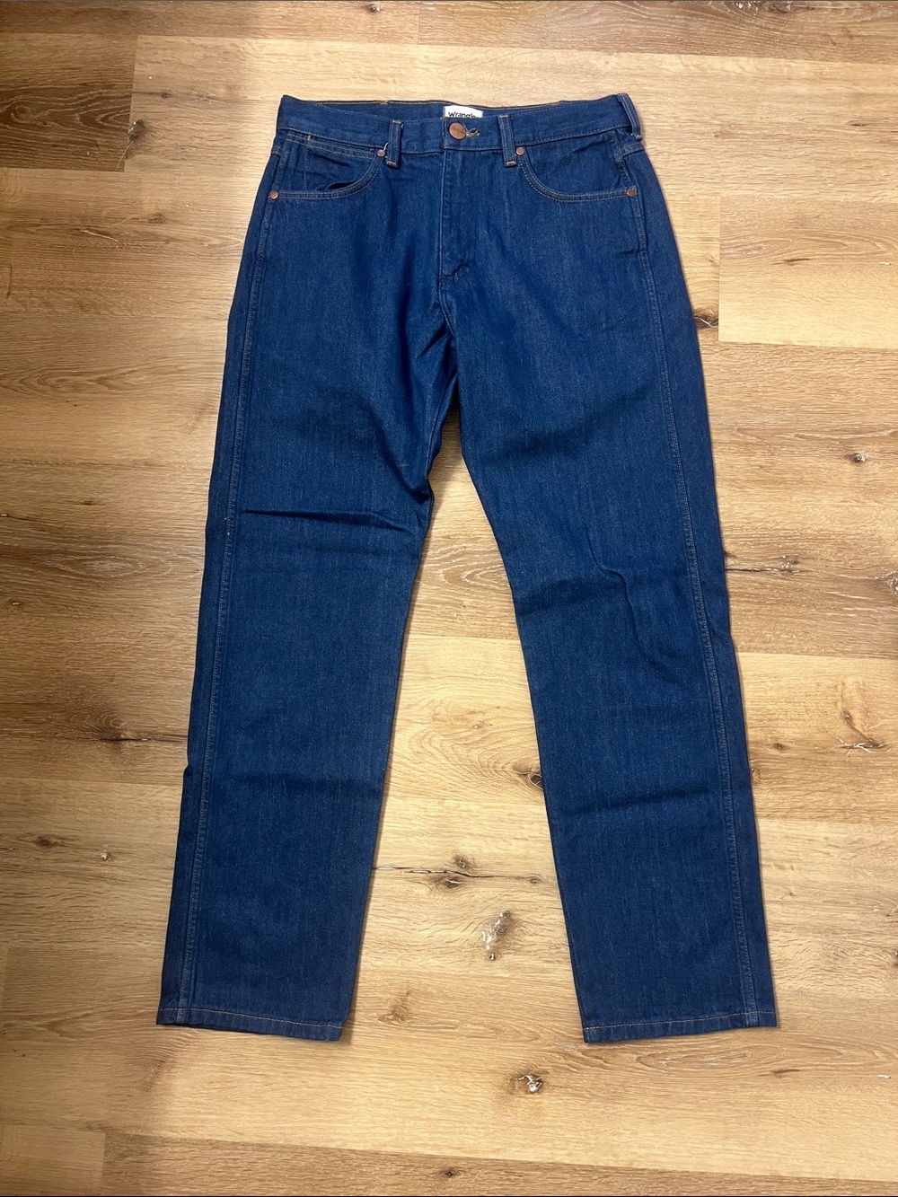 32x32 Wrangler Frontier Jeans